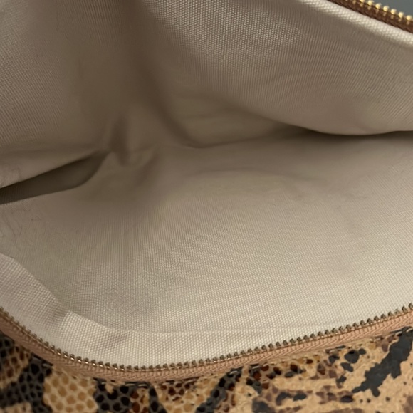 Tory Burch snake skin print clutch - Picture 7 of 10